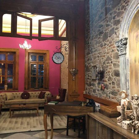 Laguna Otel Pansiyon Izmir Bagian luar foto