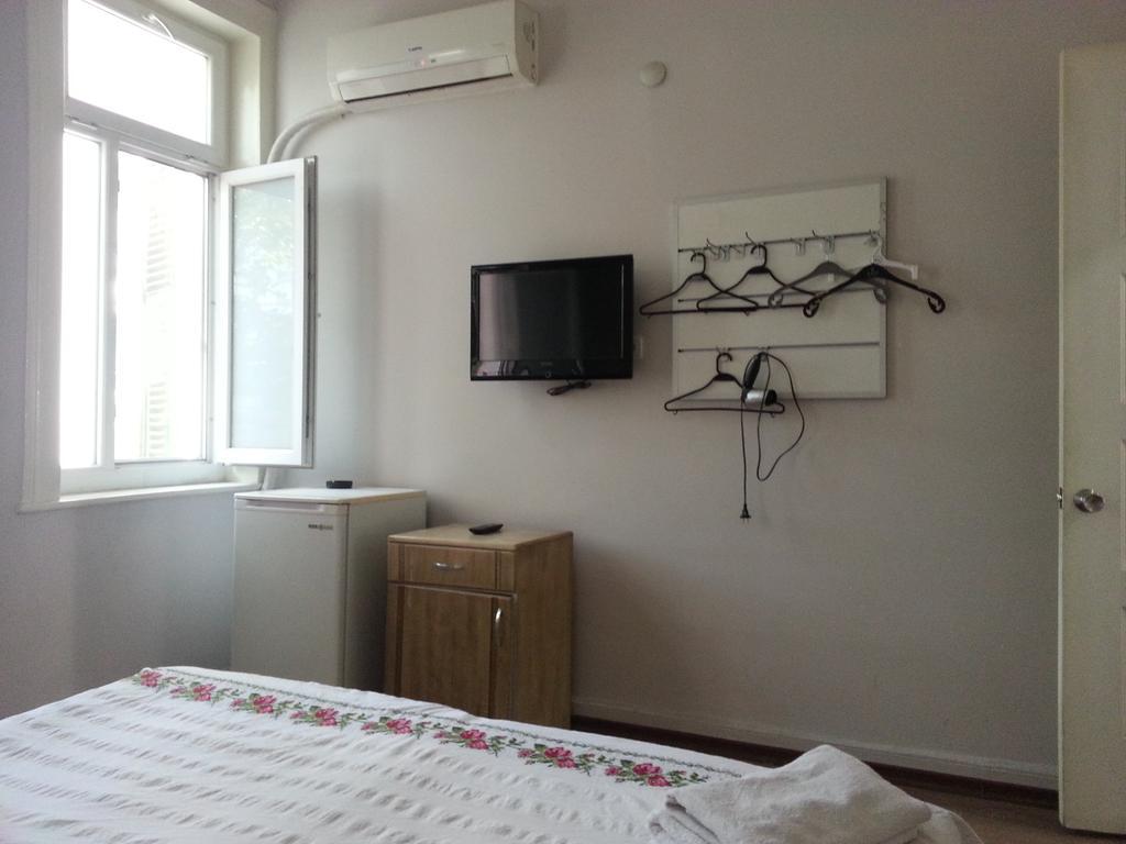 Laguna Otel Pansiyon Izmir Bagian luar foto
