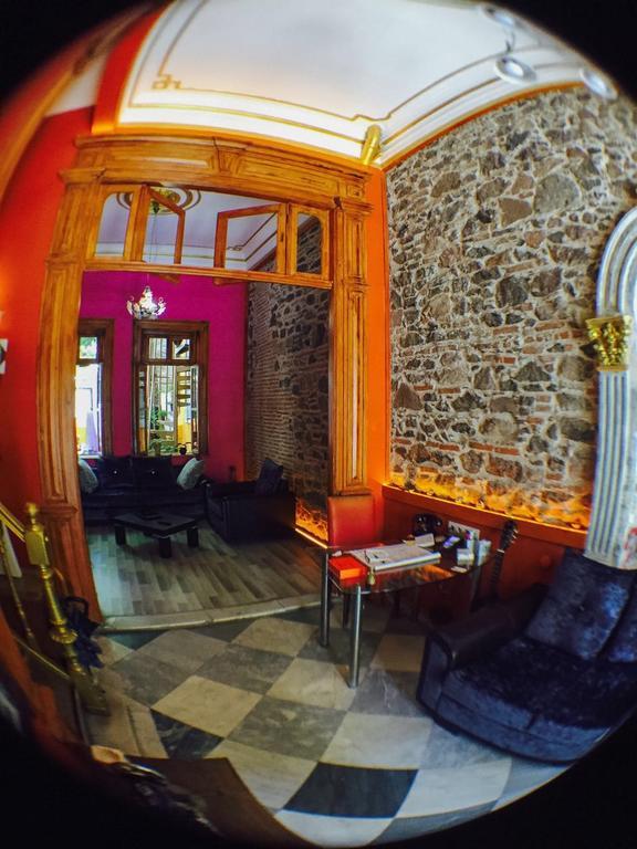 Laguna Otel Pansiyon Izmir Bagian luar foto