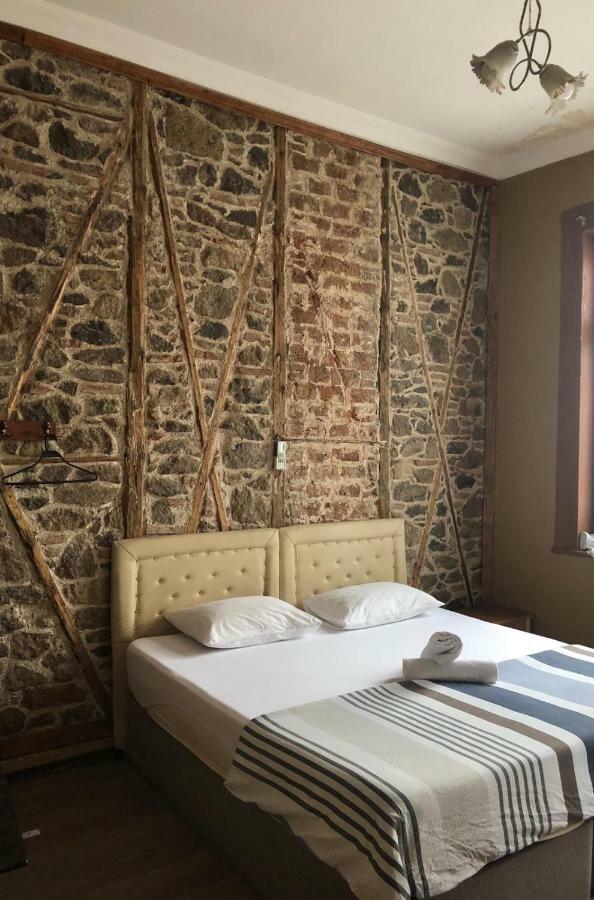 Laguna Otel Pansiyon Izmir Bagian luar foto